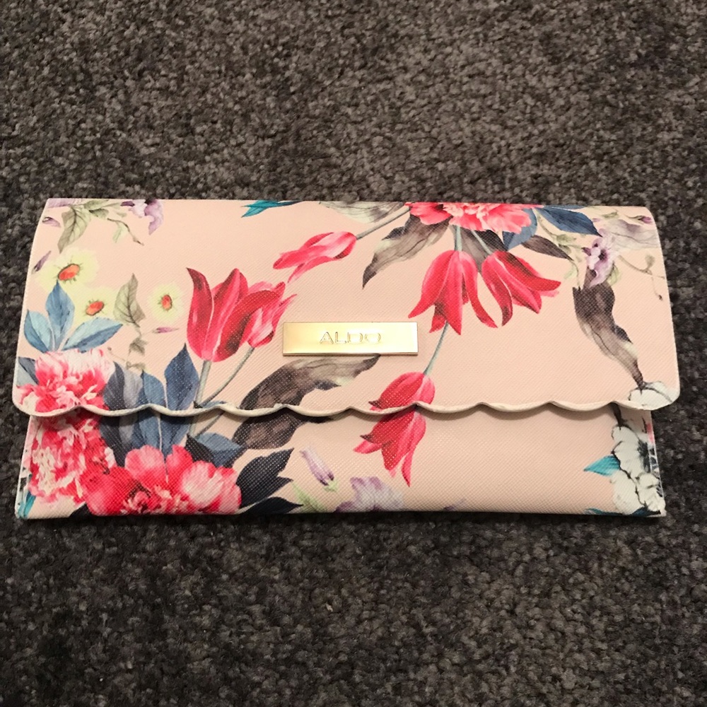 ALDO Sunglass case